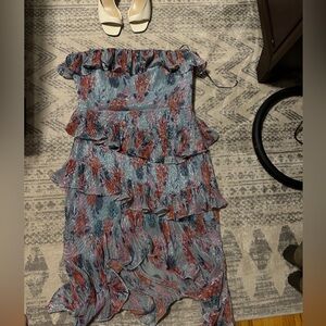 NBD REVOLVE tiered floral blue midi dress NWT size XL